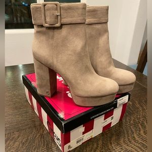 NIB Sam Edelman Alie Platform Bootie in Flint Grey